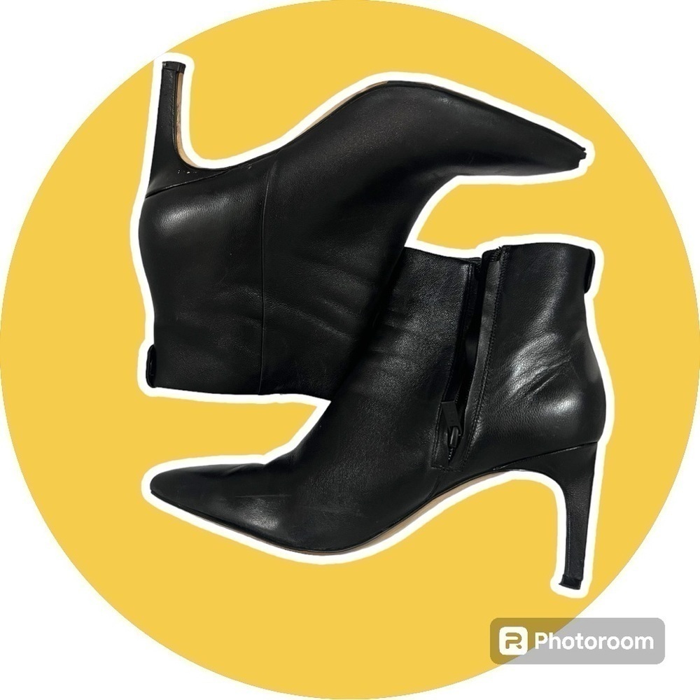 Calvin Klein Black Leather Senley Bootie Size 9.5 Medium